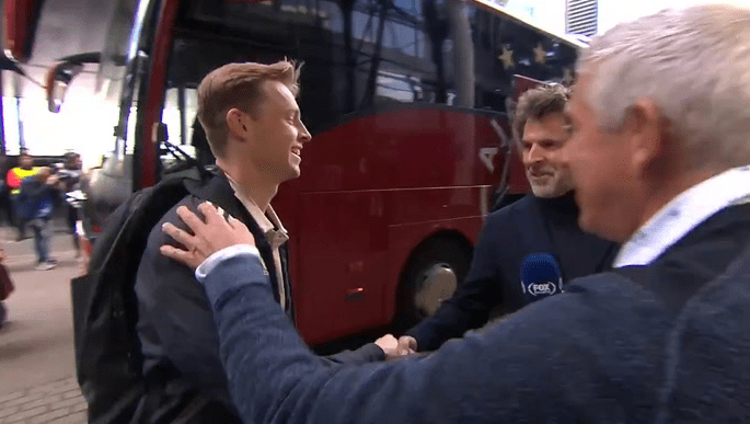 Barcelone : Frenkie de Jong s’envole pour Londres ! Frenkie de Jong aperçu à l'aéroport de Barcelone