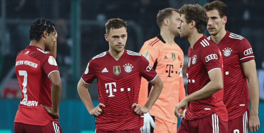 Bayern s'incline à Augsbourg