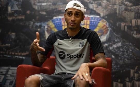 Raphinha, la folle promesse si Barcelone gagne la Ligue des champions Raphinha promet de ramper à genou en cas de victoire en Ligue des champions