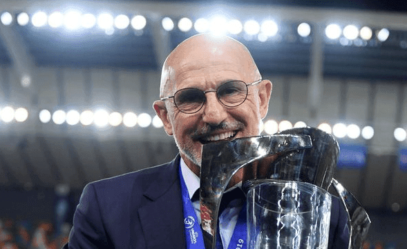 L’Espagne tient son nouveau sélectionneur Luis de la Fuente remplace Luis Enrique