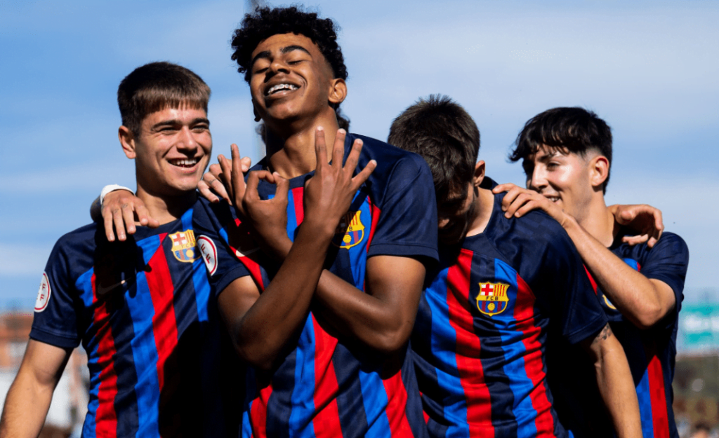 Barça : huit cracks de la Masia vers l’équipe A Nestory Irankunda, la futur star du Bayern fan de Barcelone