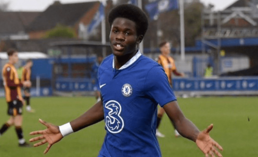 Barcelone arrache un crack à Chelsea Tudor Mendel-Idowu, un talent de Chelsea rejoint Barcelone