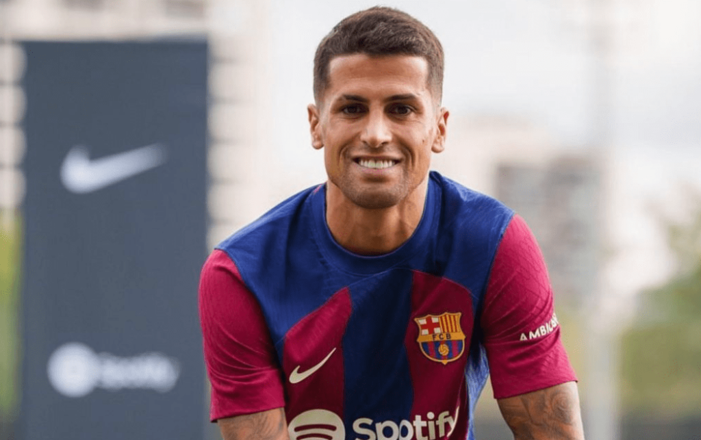 Barça: Joao Cancelo fait une grande promesse à Xavi Joao Cancelo promet d'exploser à Barcelone