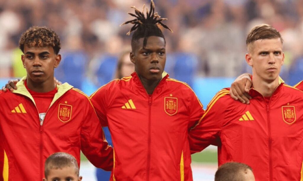 Le Barça veut former un trio Nico - Lamine - Olmo