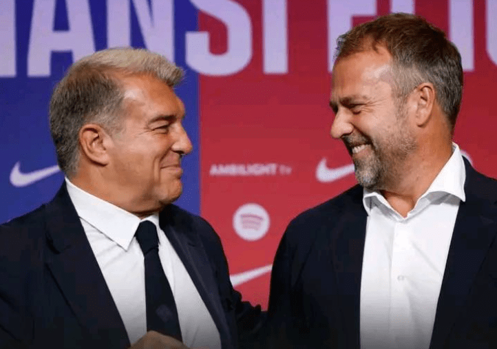 FC Barcelone : Des signatures de grande ampleur et une nouvelle dynamique Hansi Flick et Laporta déclinent les ambitions du Barça