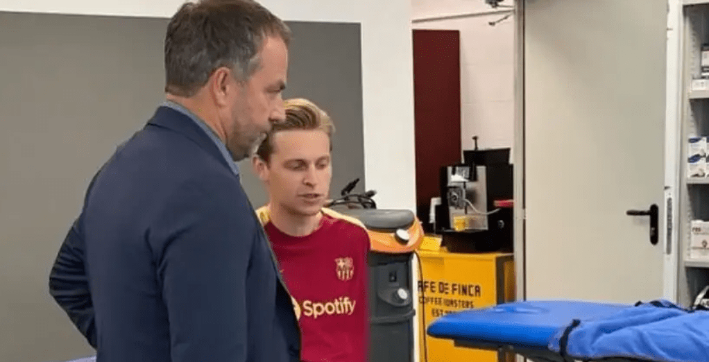 Barça: Frenkie de Jong, la menace d’une « trahison » Frenkie de Jong veut partir comme joueur libre