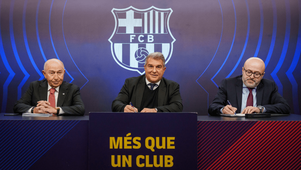 Après Dani Olmo, le Barça attend une autre star à 42M€ ! Barcelone lance les négociations pour Coman