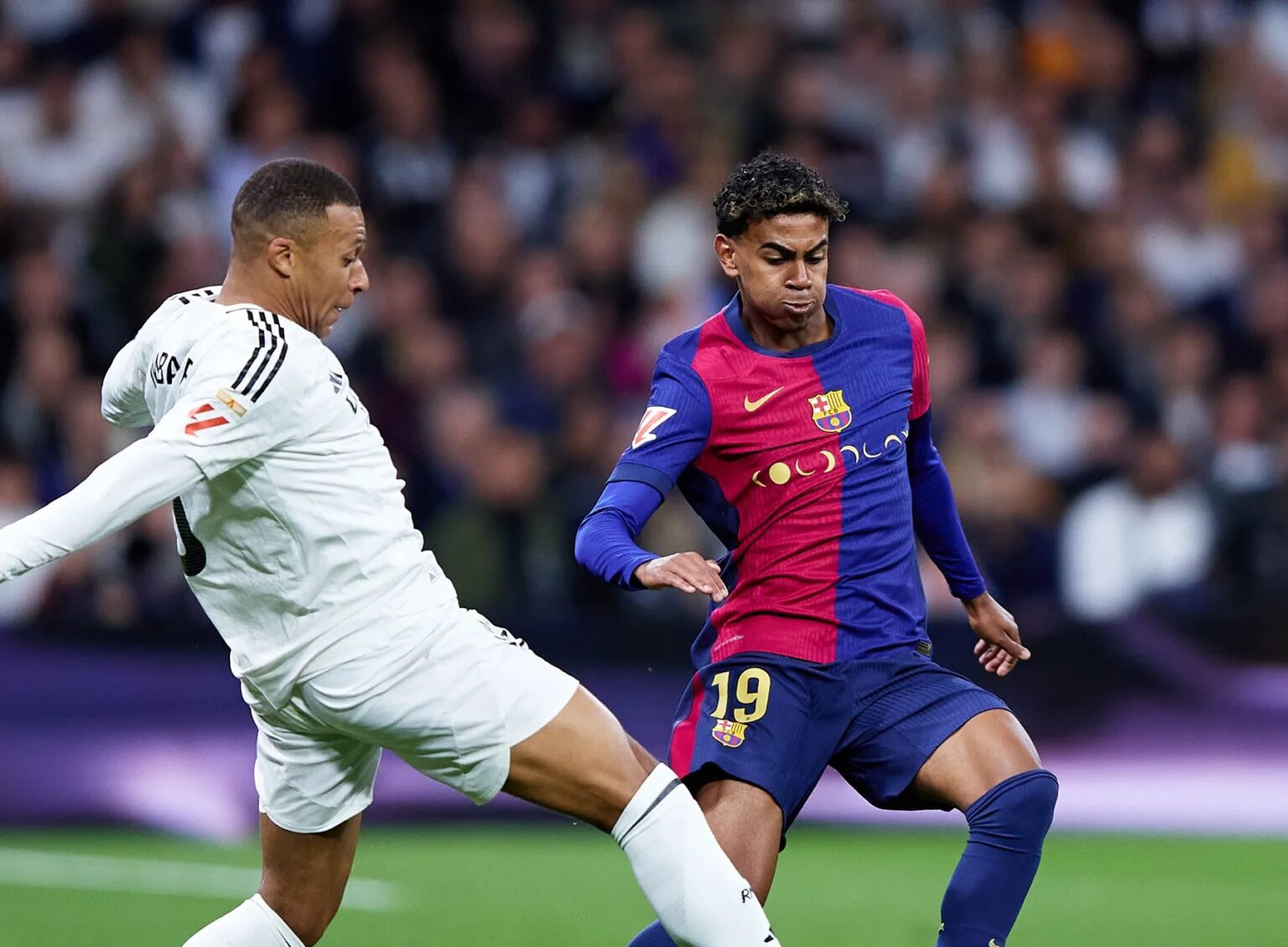 Clásico à Montjuïc : le Barça vise le coup de grâce, le Real Madrid veut relancer la Liga Barça vs Real Madrid, qui va remporter le Clasico